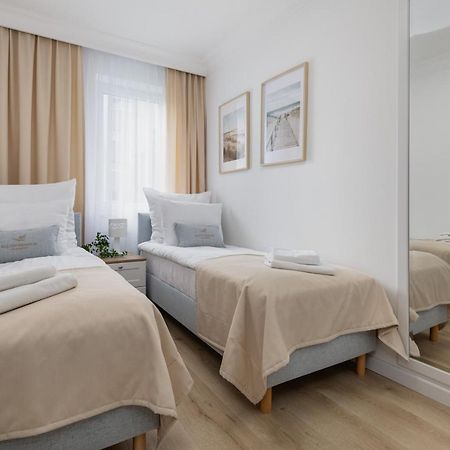 Baltini Premium Apartament Old Town Колобжег Екстер'єр фото