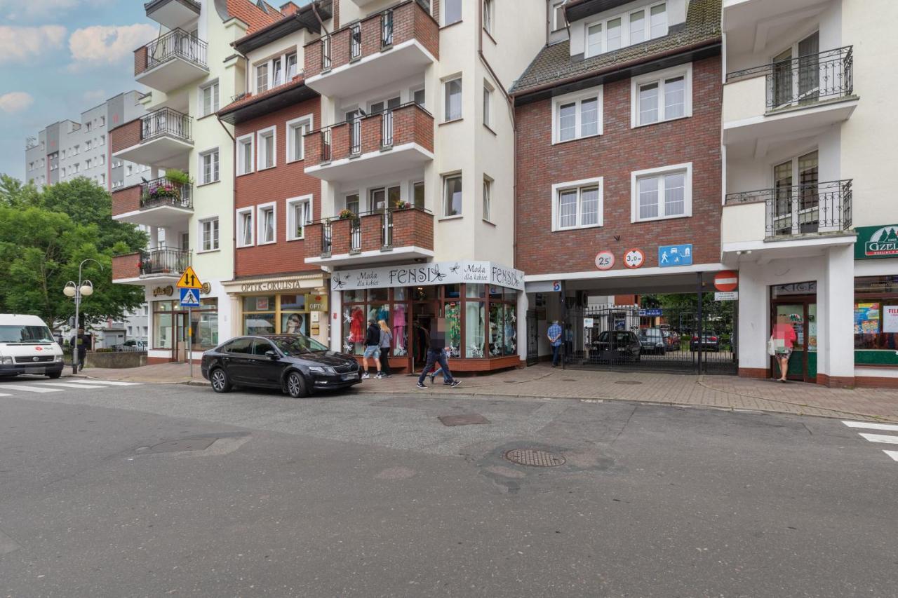 Baltini Premium Apartament Old Town Колобжег Екстер'єр фото